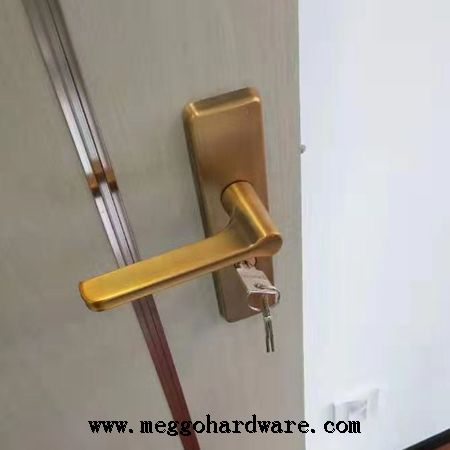 今日询单|港中旅成品房向我厂询定样室内门锁总量四千余套(图)