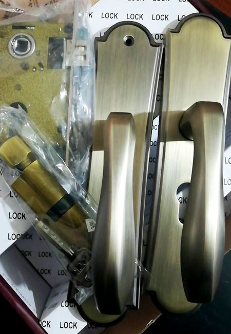 C39罗马青古铜简约大方大气室内门锁|锁具批发|指纹密码锁